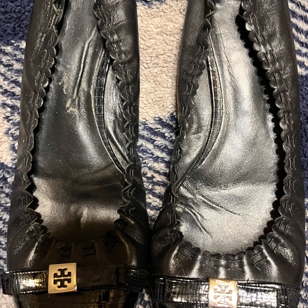 Tory Burch Black Leather Ballet Flats size 8.5 Preowned